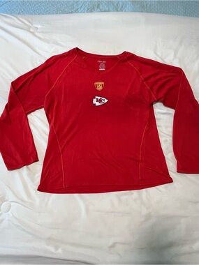 NFL Red Kansas City Chiefs Arrowhead Logo Shirt Size XL